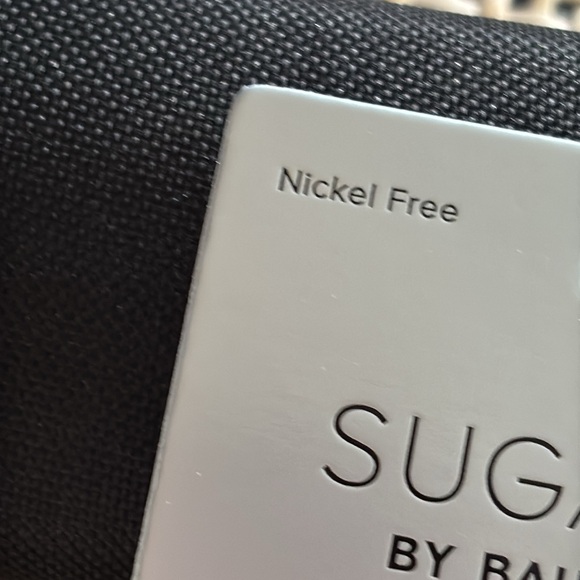 Sugarfix by Baublebar “Merry Mugs” Santa and Mrs. Claus Earrings - Picture 7 of 11